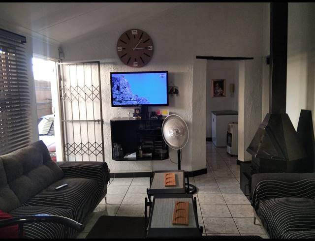 4 BEDROOM HOUSE FOR SALE IN NORTHDALE